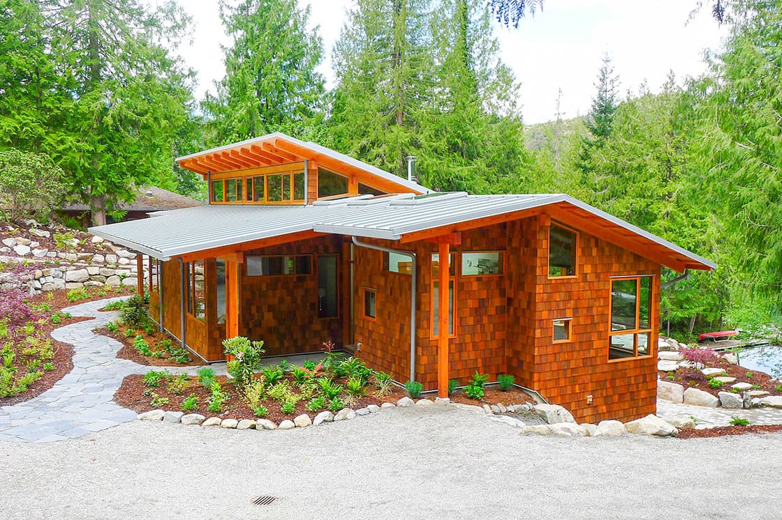 Custom Built Timber Frame Log Home, BC Log Home Builder.